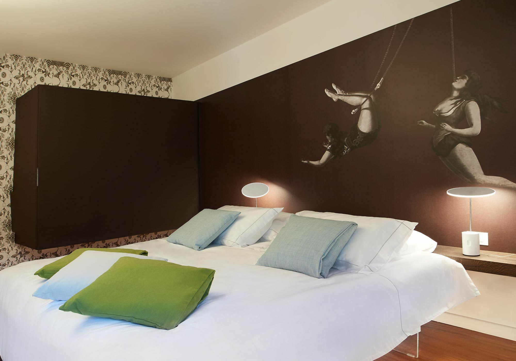 The Pinball Luxury Suites Витербо Экстерьер фото